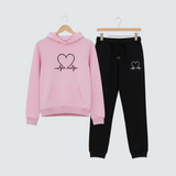 Claire | Set