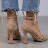 Larisa – Elegantne ženske sandale na petu